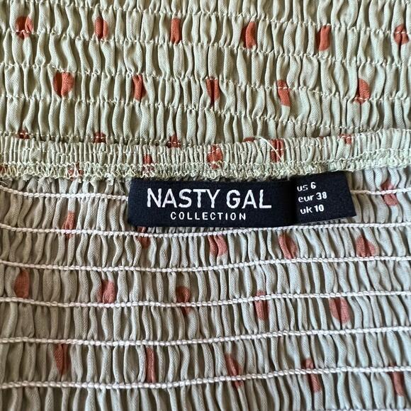 Nasty Gal Polka Dot Smocked Crop Top Size 6 - Picture 7 of 7